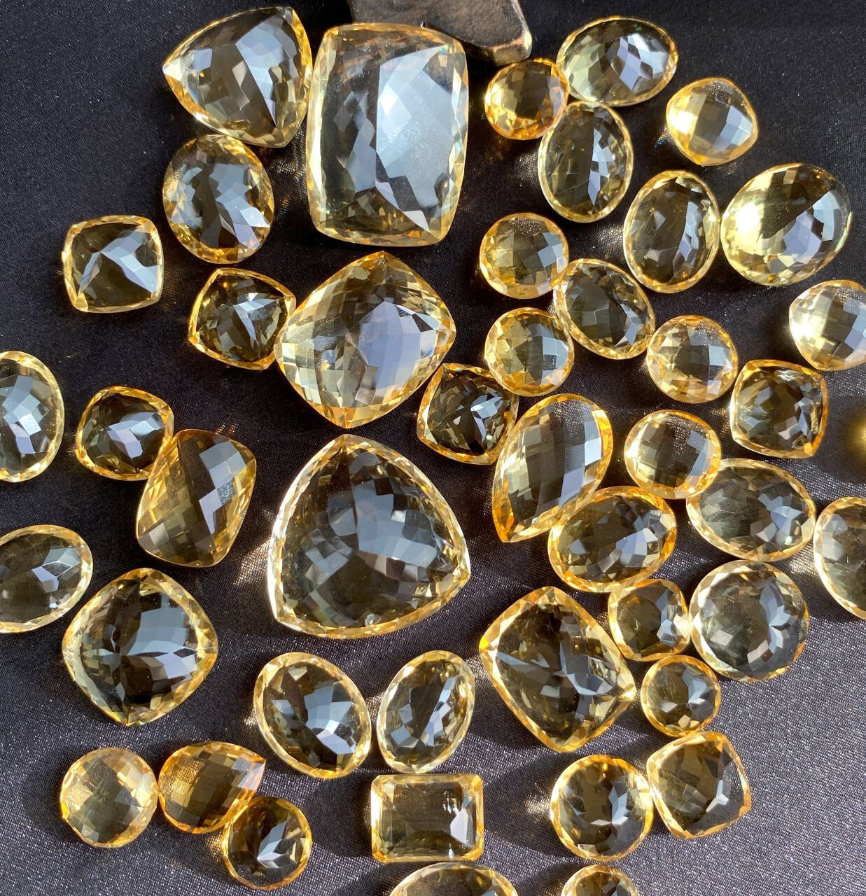 Sitrin Taşı Nedir, Faydaları Nelerdir?