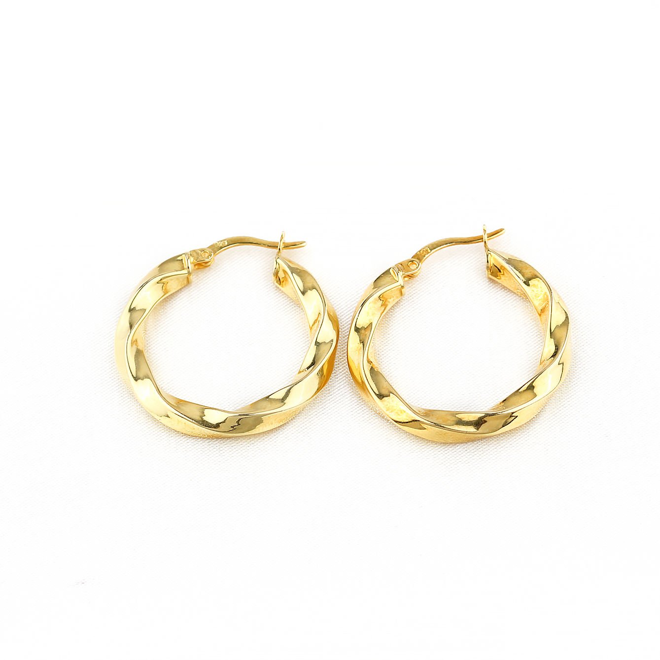 Burgu Model Gold Halka Küpe