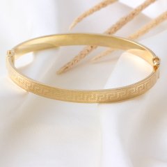 Cartier Model Bayan Gümüş Bileklik