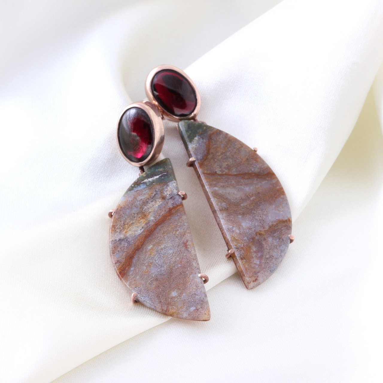 Garnet ve Akik Doğaltaşlı küpe