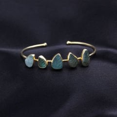 Carving Yapraklı Zümrüt Bileklik