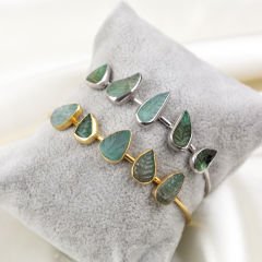 Carving Yapraklı Zümrüt Bileklik