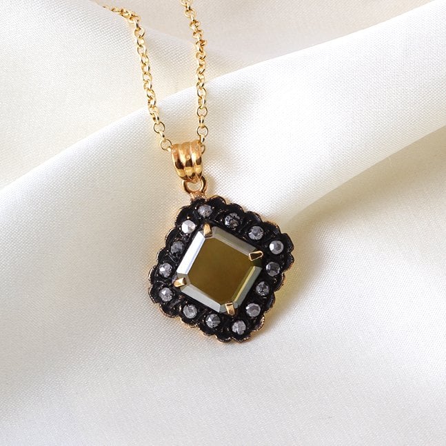 Elmas ve Mozanit Doğaltaşlı Özel Tasarım Kolye