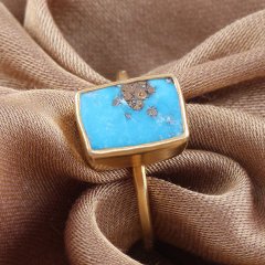 Firuze Doğaltaşlı Gümüş Yüzük Gold Kare Kesim