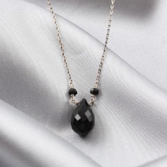 Safir Doğaltaşlı Damla Minimal Gümüş Kolye