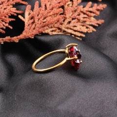 Garnet Ham Doğaltaşlı Tırnaklı Gümüş Yüzük
