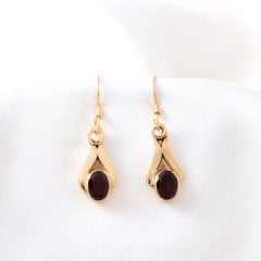 Garnet Doğaltaşlı Minimal Gümüş Küpe Gold